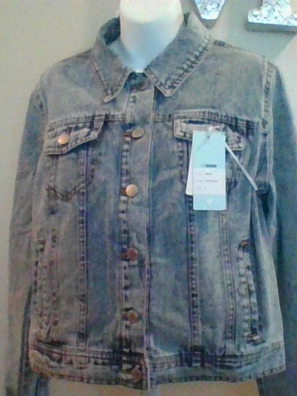 CI SONO cropped denim jacket NWT